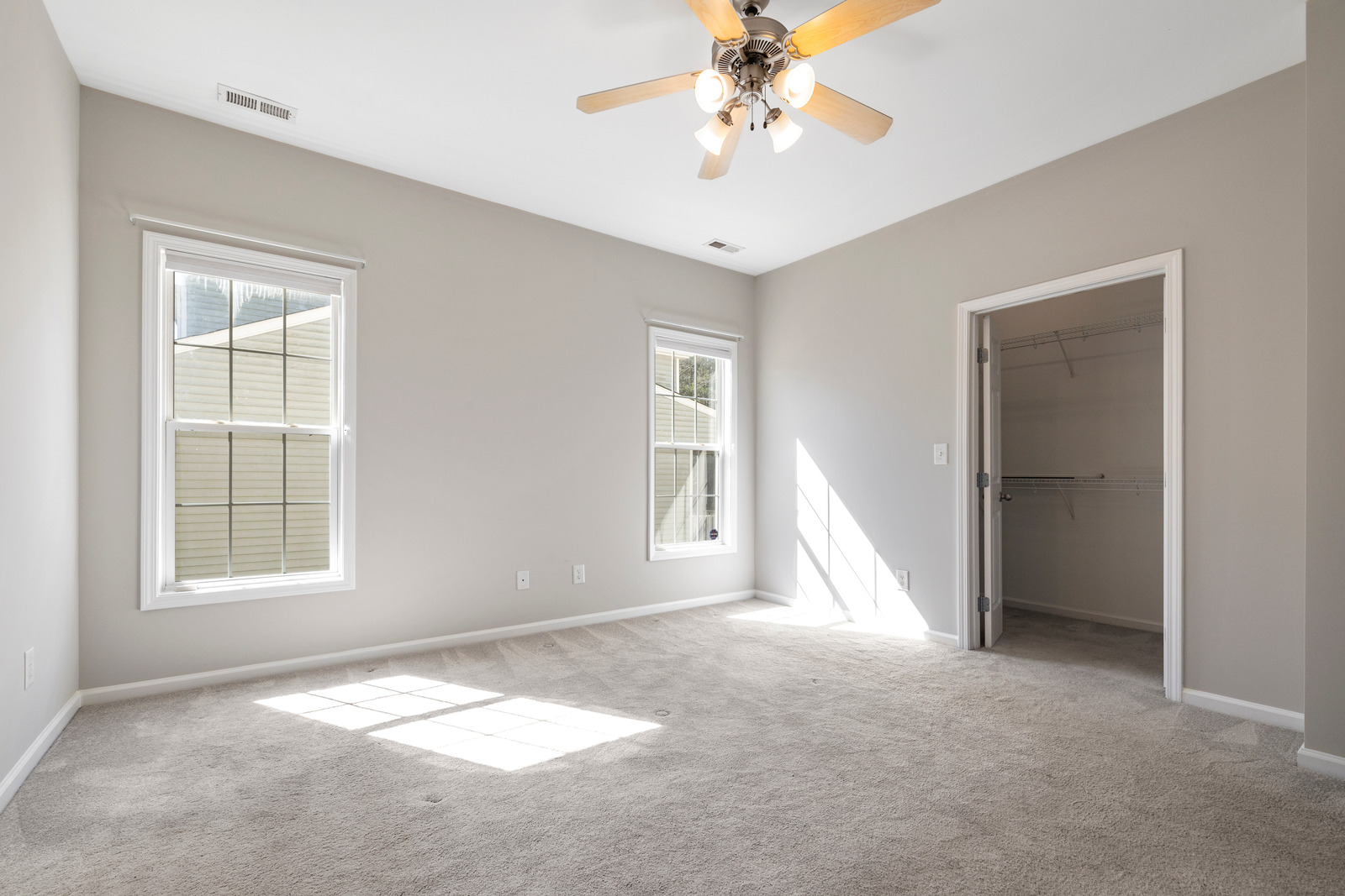 carpet-repair-bg